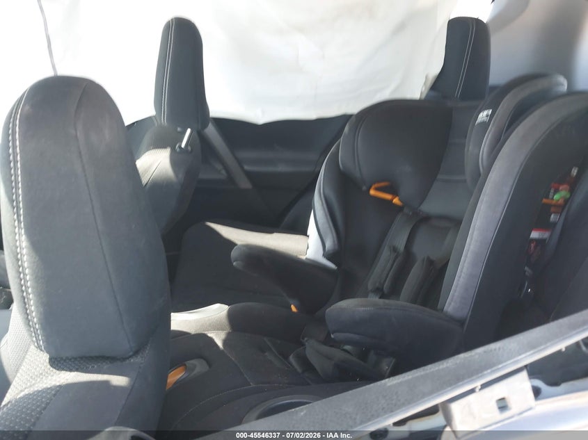 2016 TOYOTA RAV4 auction photo 8