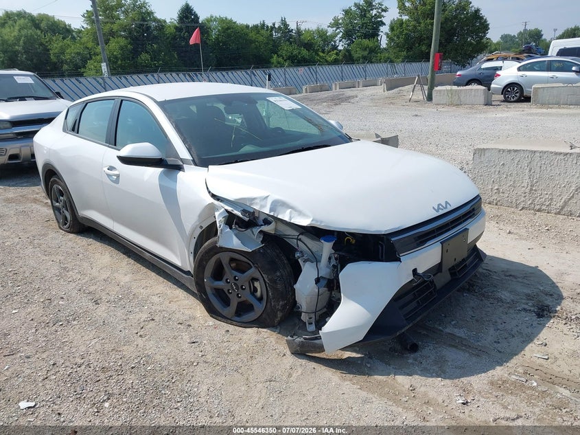 Vin: 3kpfu4de5se123430, lot: 46044619, kia k4 ex 2025 img_1