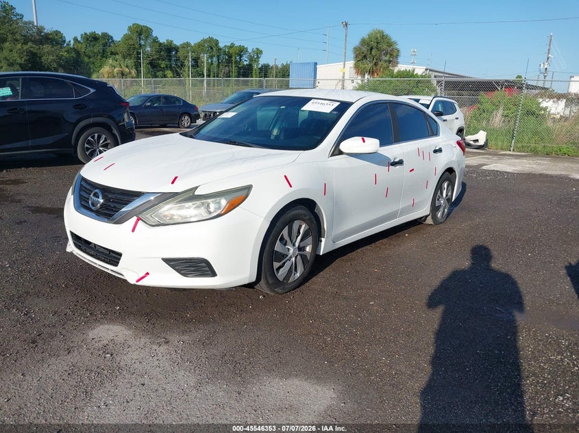 2016 Nissan Altima, Right Side, IAAI, VIN 1N4AL3AP0GN337148 — photo 2