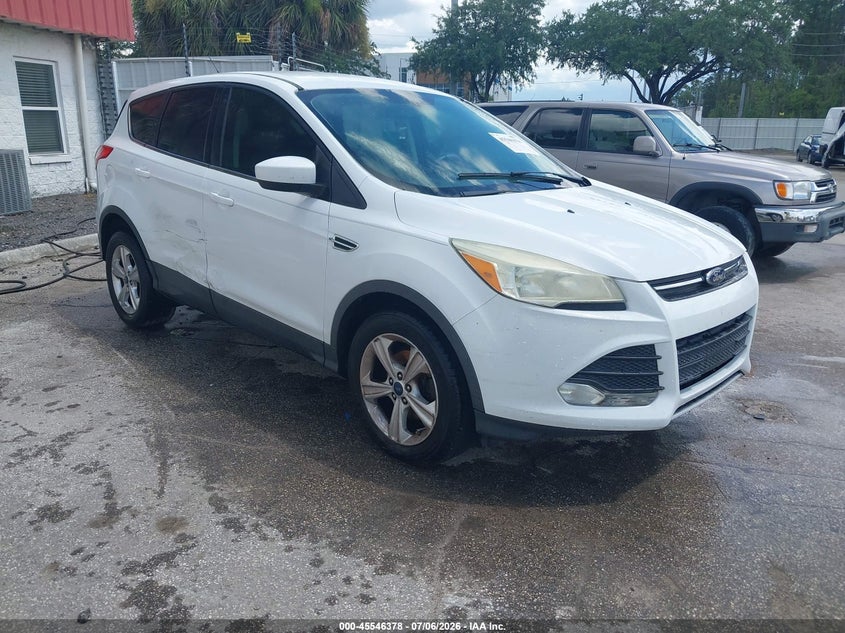 Vin: 1fmcu0gx8eub55637, lot: 46044648, ford escape se 2014 img_1