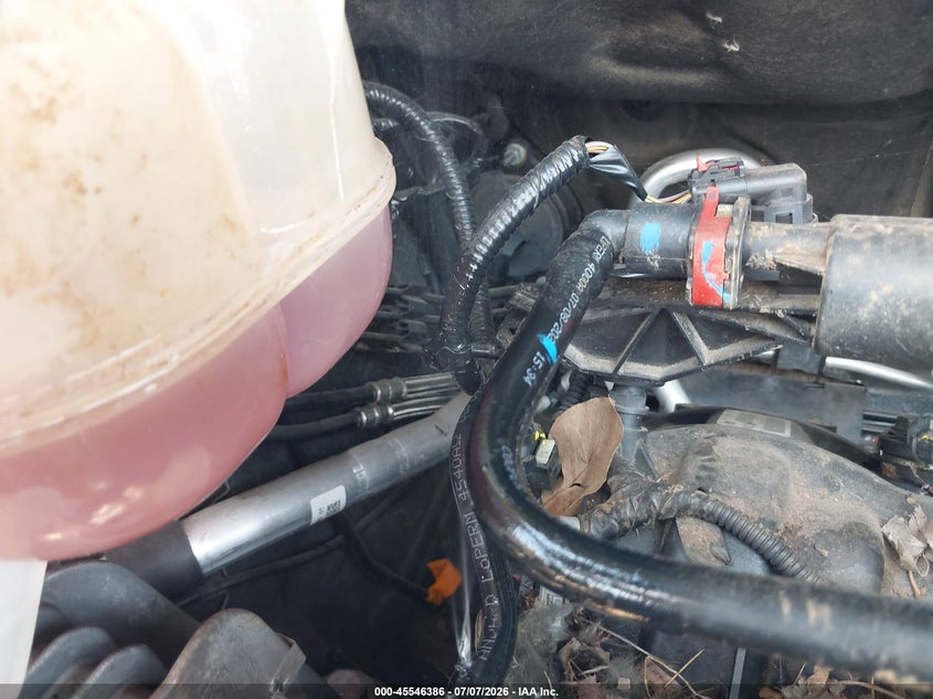 2025 CHRYSLER PACIFICA auction photo 6