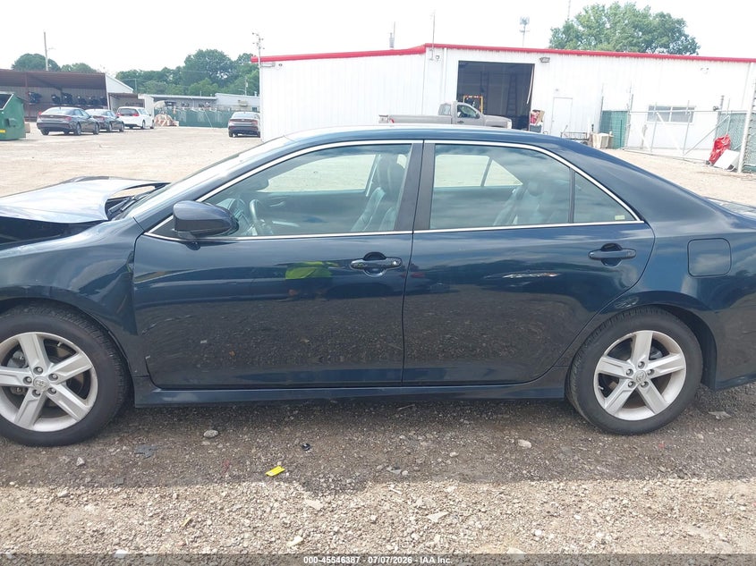 2014 TOYOTA CAMRY SEDAN 2.5L I-4 DOHC, VVT, 178HP
