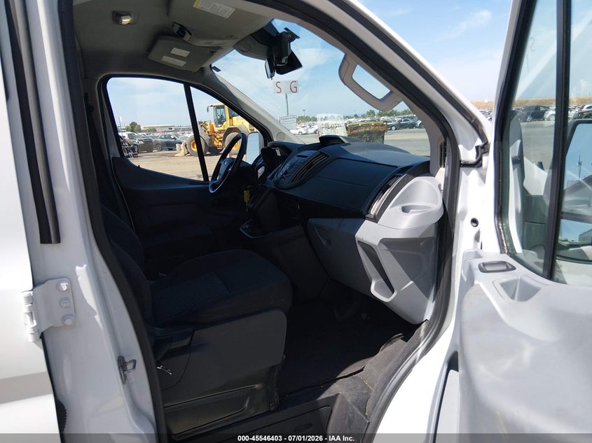 AtlanticExpress - Ford Transit-150