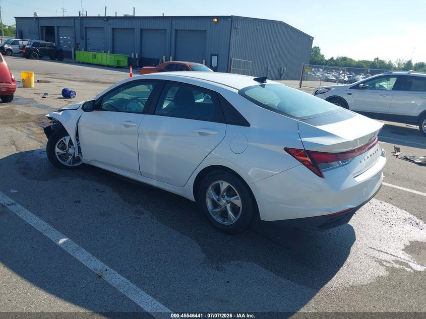 2021 HYUNDAI ELANTRA auction photo 3