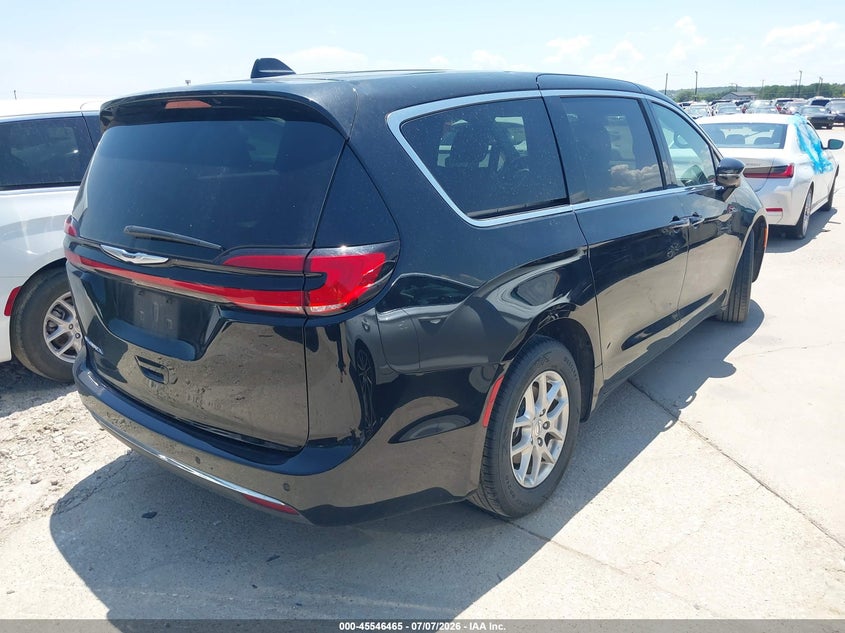 2025 CHRYSLER PACIFICA auction photo 4