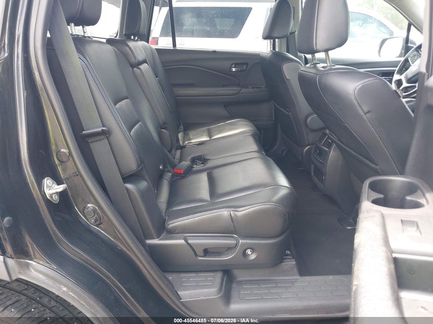 2020 HONDA PILOT auction photo 8