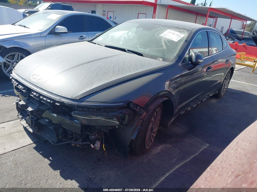 2026 HYUNDAI SONATA HYBRID auction photo 2