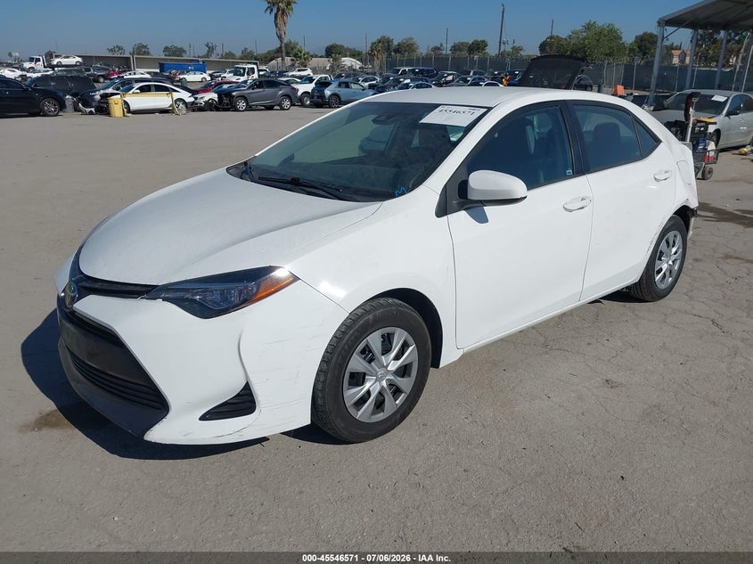 2017 TOYOTA COROLLA auction photo 2