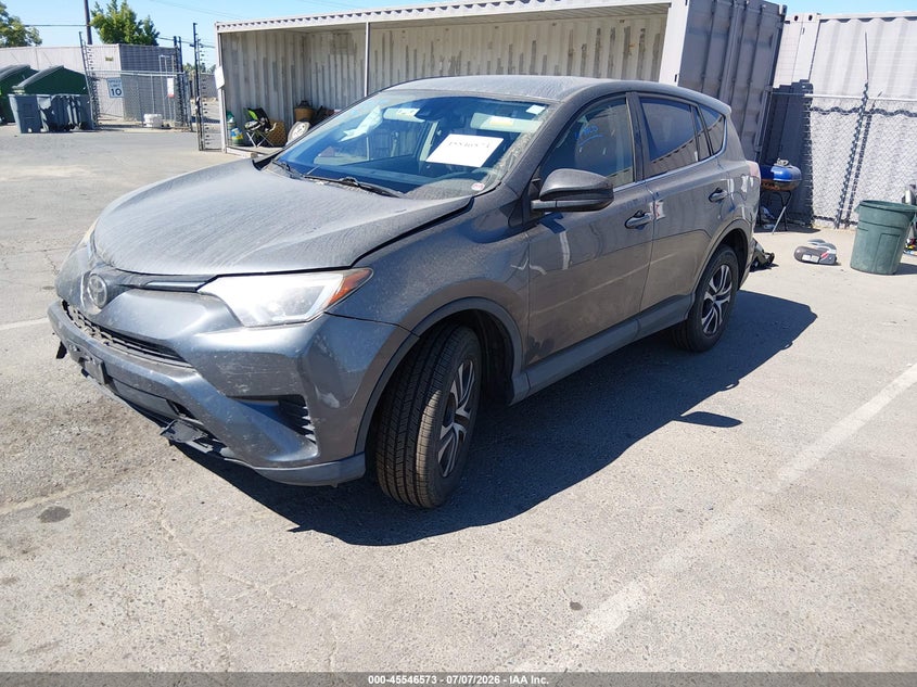 2017 Toyota RAV 4, Удар спереди, IAAI, VIN JTMZFREV1HD106914 — фото 2