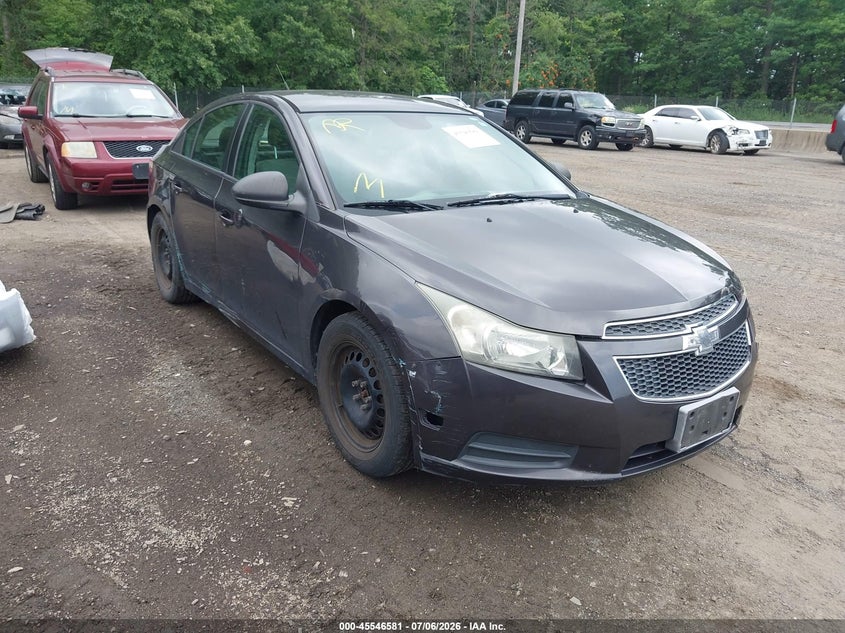 2014 CHEVROLET CRUZE auction photo 1
