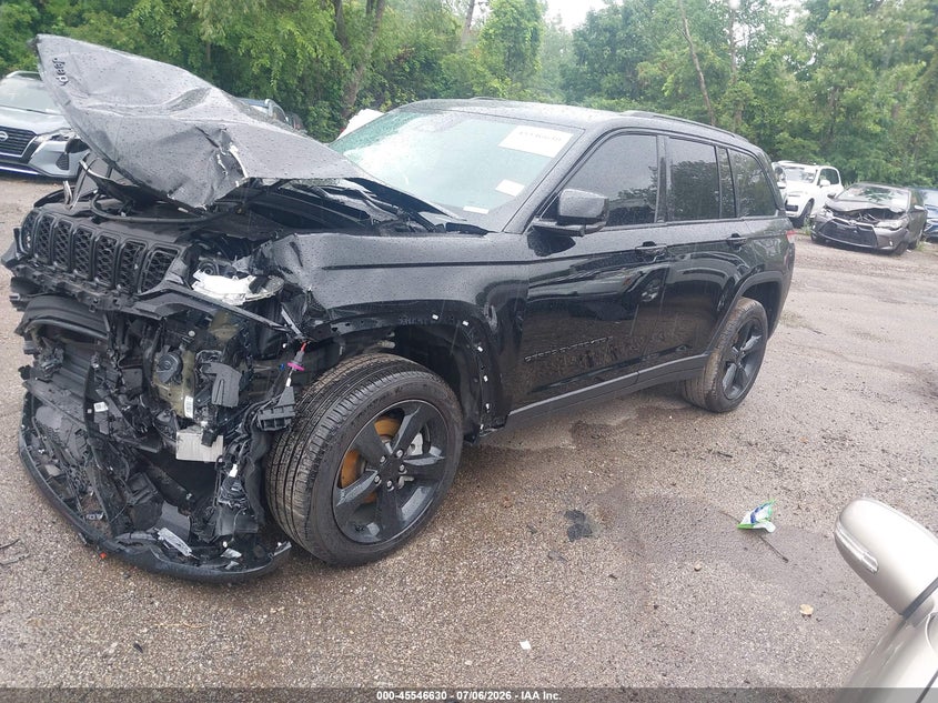 2025 JEEP GRAND CHEROKEE auction photo 2