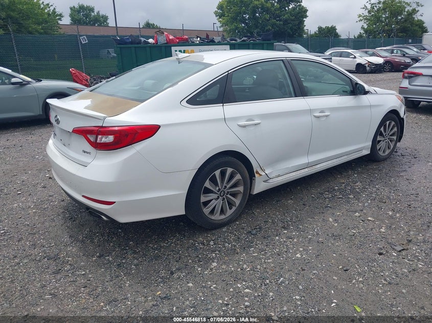 2015 HYUNDAI SONATA auction photo 4