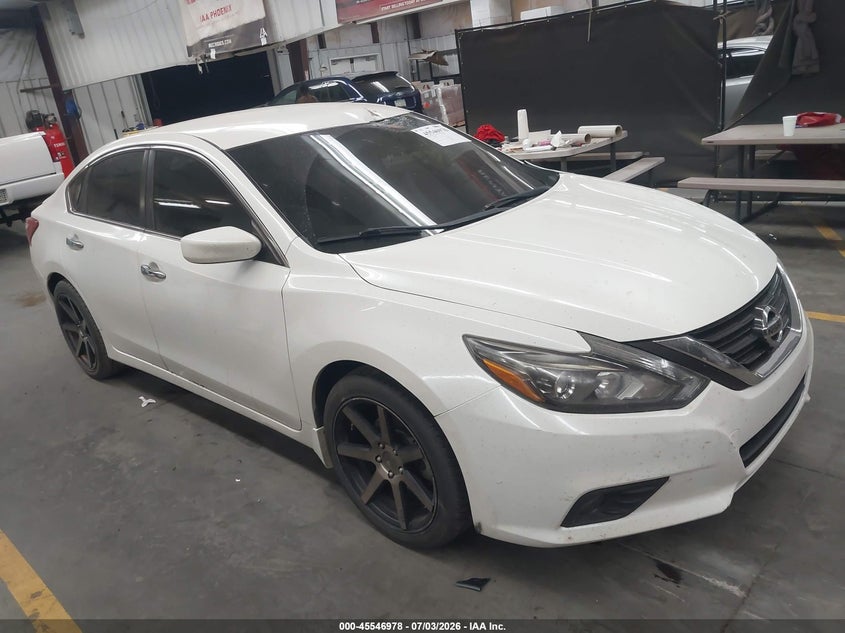 2016 Nissan 2.5 Sr