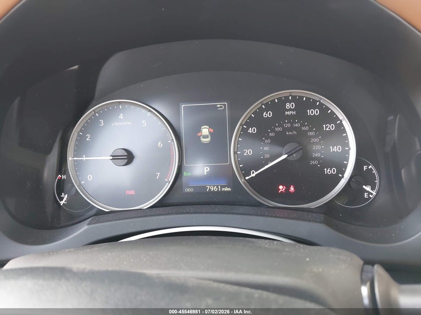 2025 LEXUS IS 300 auction photo 7