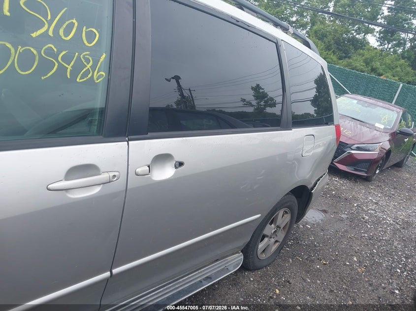 2004 TOYOTA SIENNA VAN 3.3L V-6 DOHC, VVT, 230HP