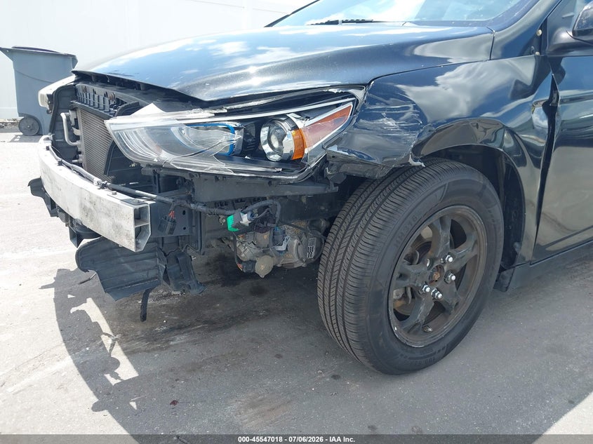 2017 HYUNDAI IONIQ HYBRID auction photo 6