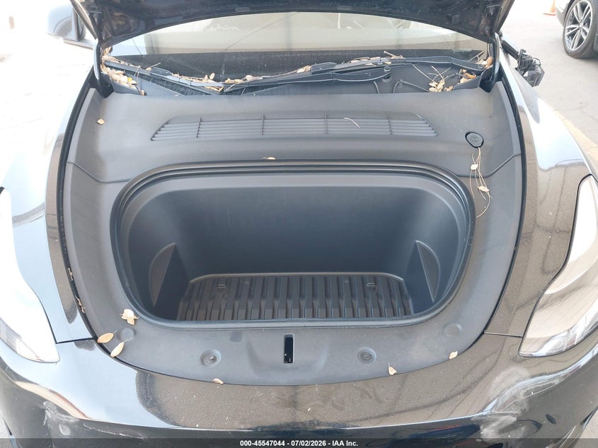 AtlanticExpress - Tesla Model Y