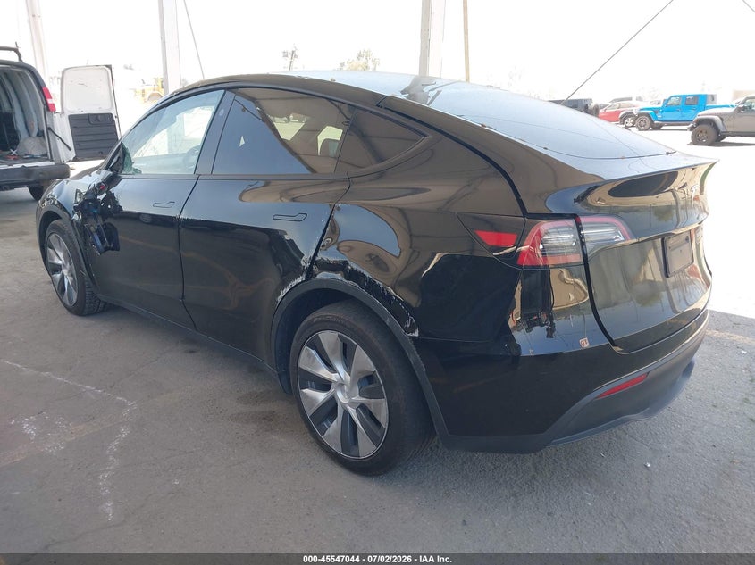 AtlanticExpress - Tesla Model Y