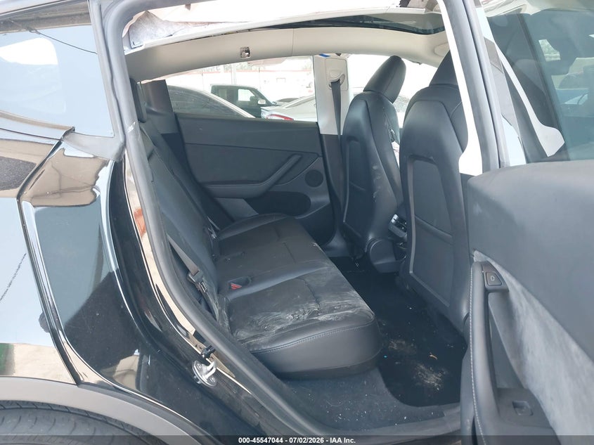 AtlanticExpress - Tesla Model Y