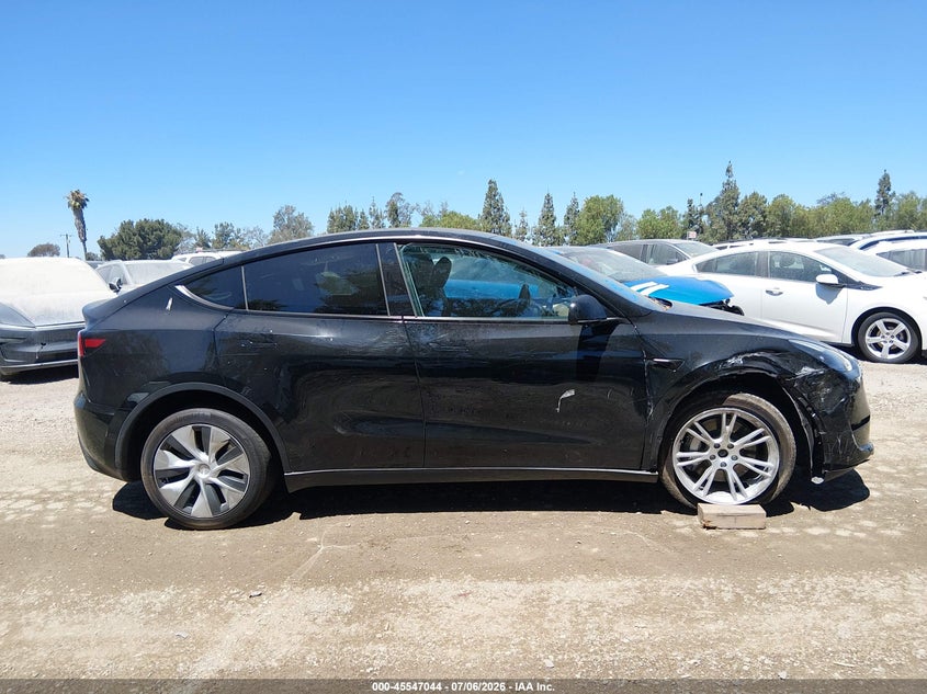 AtlanticExpress - Tesla Model Y