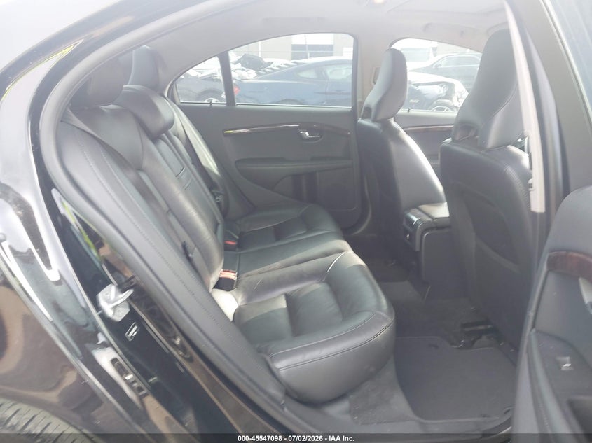 2016 VOLVO S80 auction photo 8