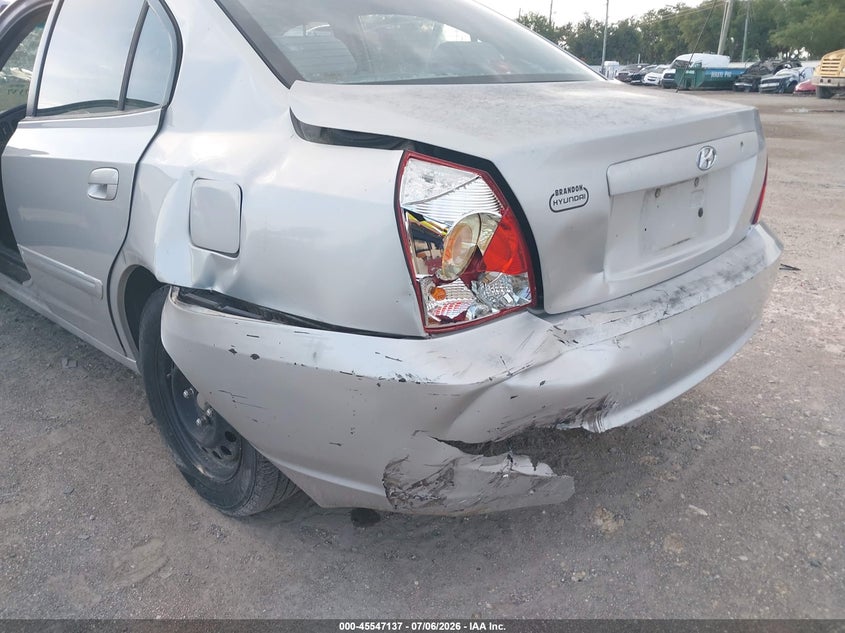 2005 HYUNDAI ELANTRA auction photo 6