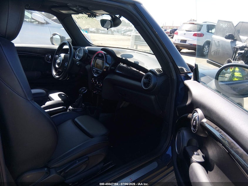 2015 MINI HARDTOP auction photo 5