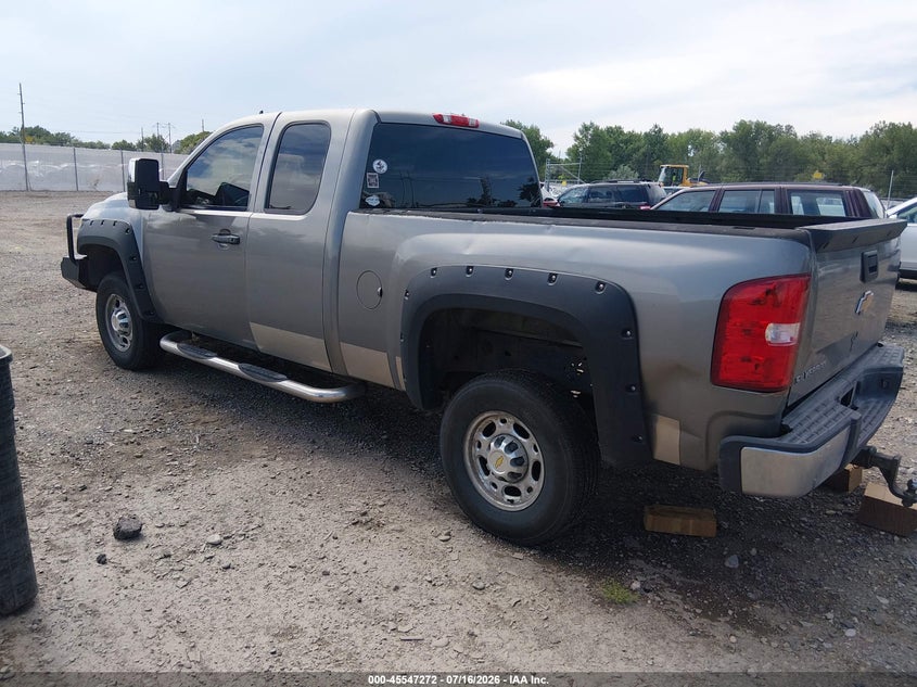 2007 CHEVROLET SILVERADO PICKUP 6.0L V-8 VVT, 353HP