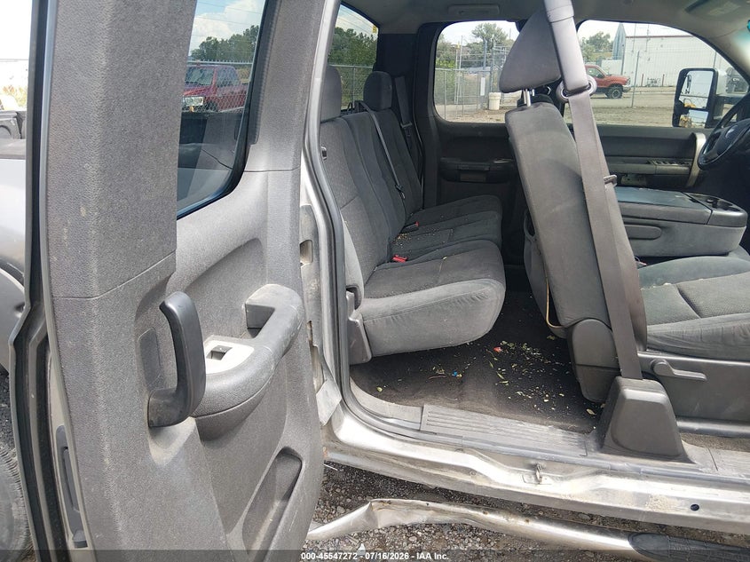 2007 CHEVROLET SILVERADO PICKUP 6.0L V-8 VVT, 353HP