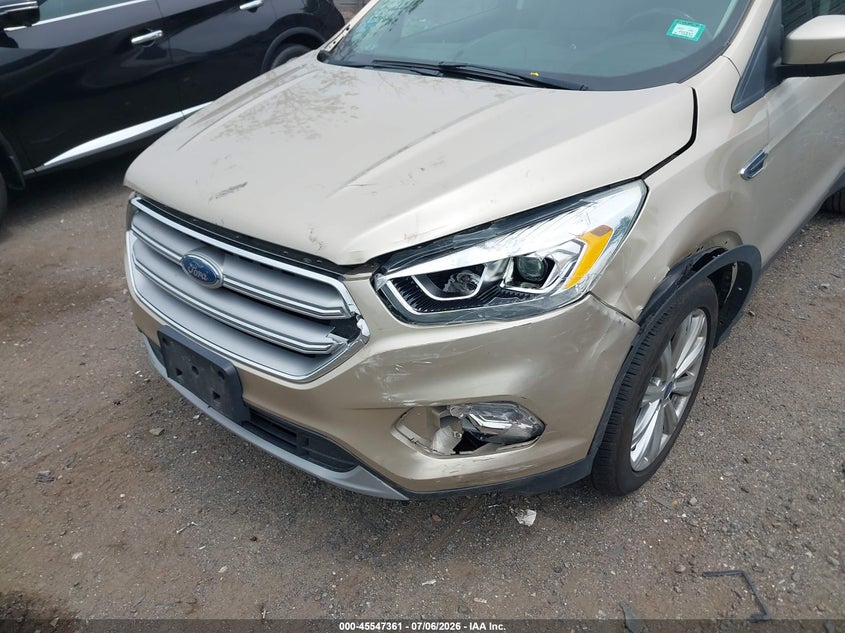 2017 FORD ESCAPE auction photo 6