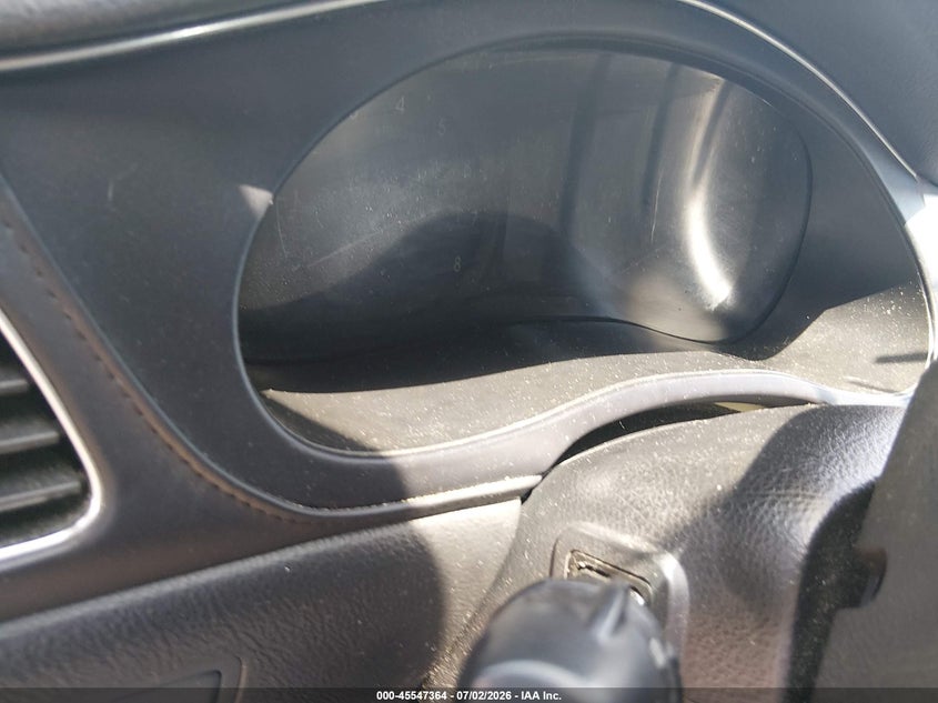 2012 HYUNDAI GENESIS auction photo 7