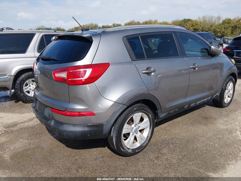 2011 KIA SPORTAGE auction photo 4