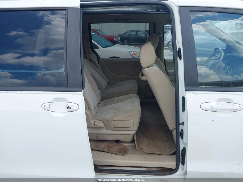 2005 MAZDA MPV auction photo 8