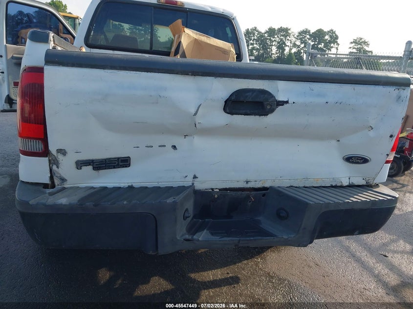 2001 FORD F-250 auction photo 6