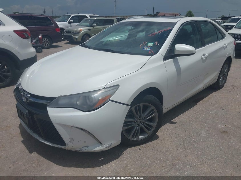 Vin: 4t1bf1fk5hu388512, lot: 46045729, toyota camry se 20172
