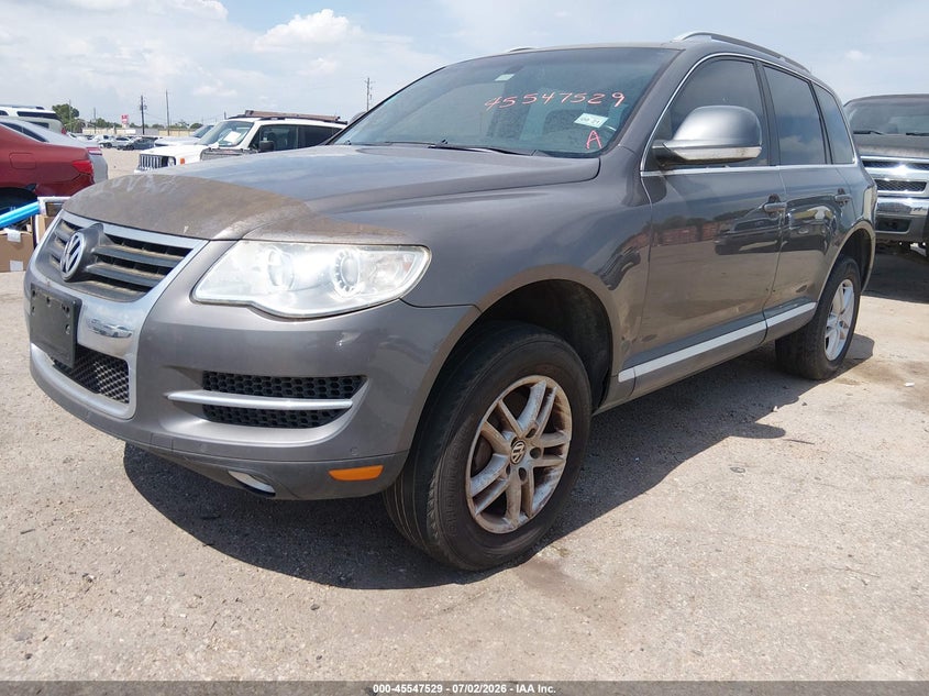 2008 VOLKSWAGEN TOUAREG 2 auction photo 2