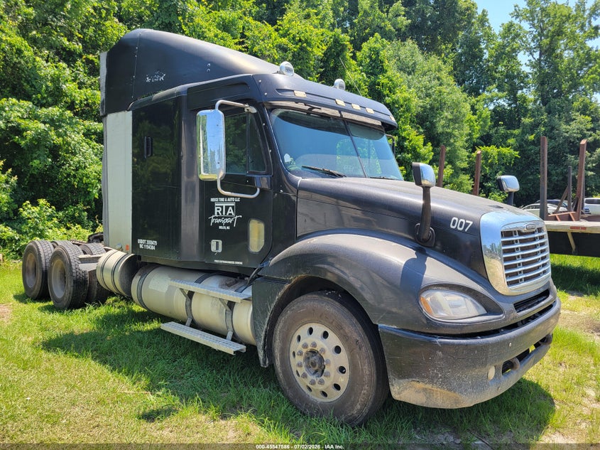 2007 FREIGHTLINER CONVENTIONAL auction photo 1