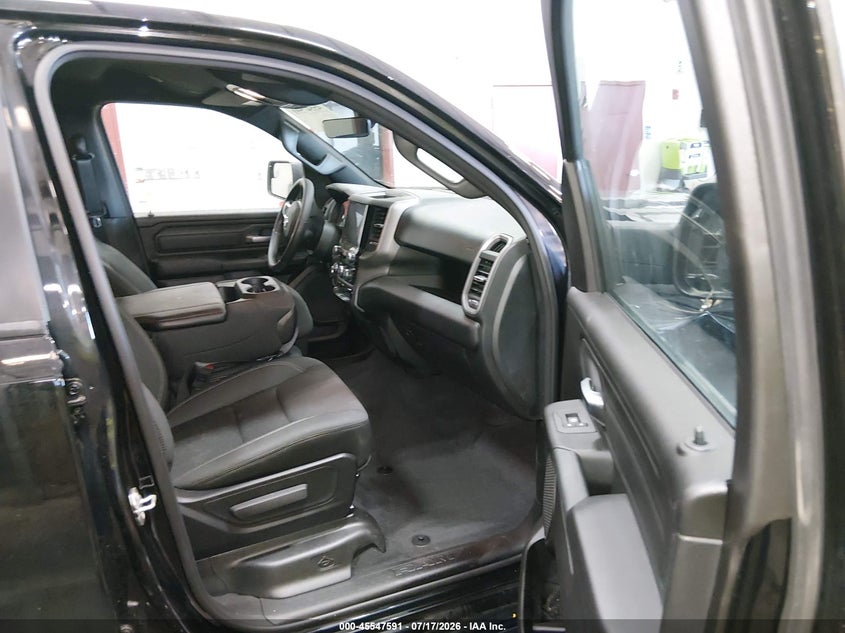 2026 RAM 1500 auction photo 5