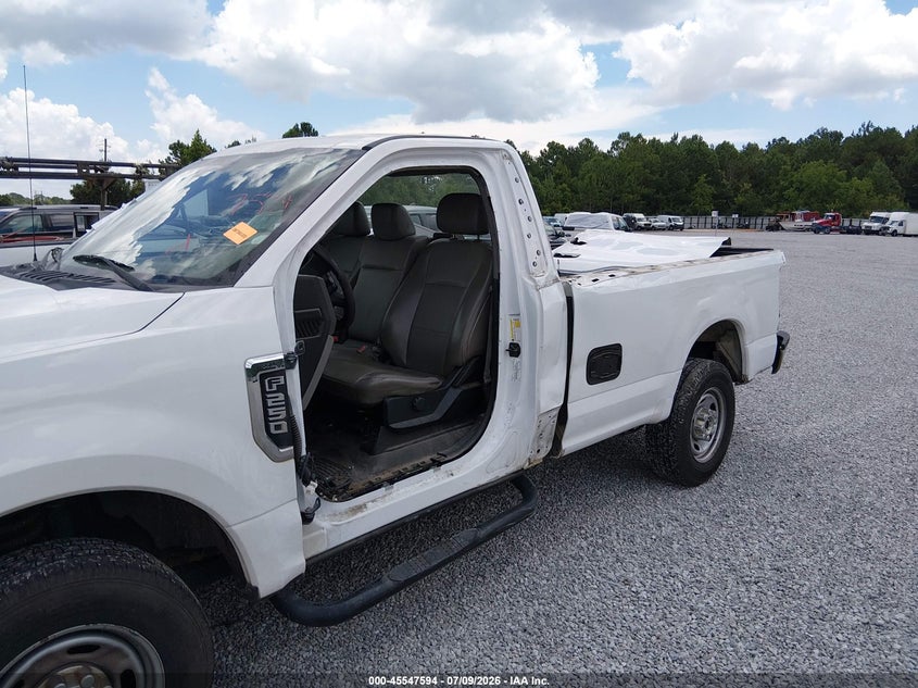 2018 Ford F-250 Xl/Xlt VIN: 1FTBF2A66JEC53365 Lot: 45547594
