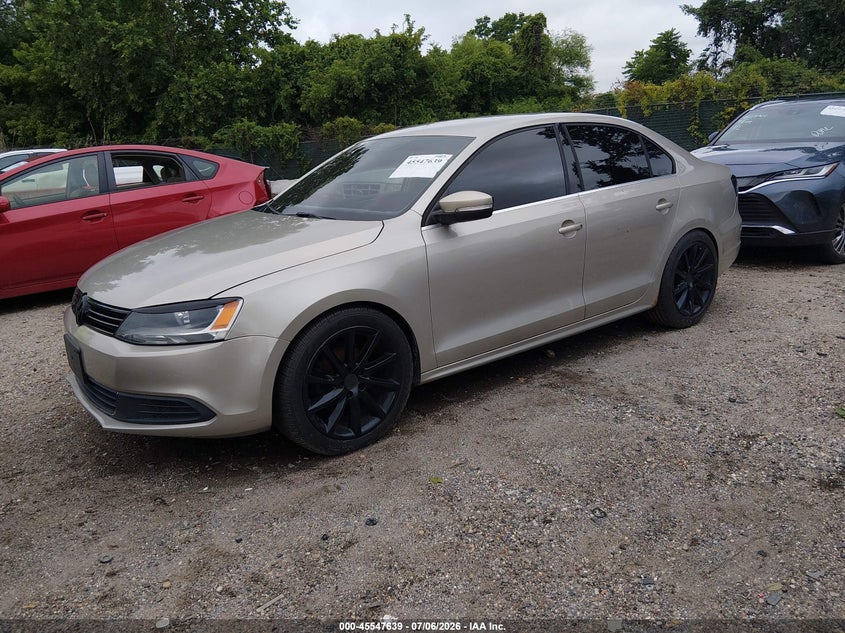 2014 VOLKSWAGEN JETTA 1.8T SE · Фото 2