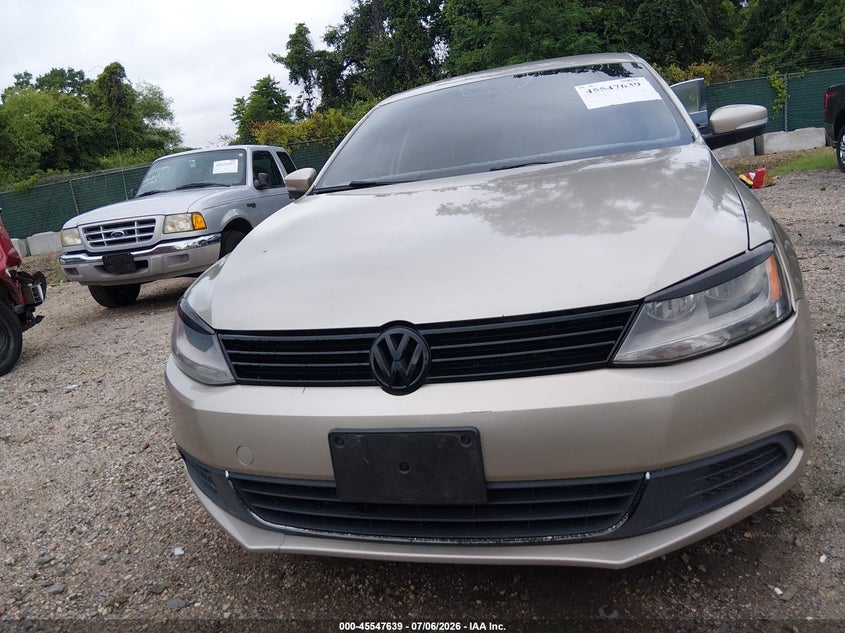 2014 VOLKSWAGEN JETTA 1.8T SE · Фото 6