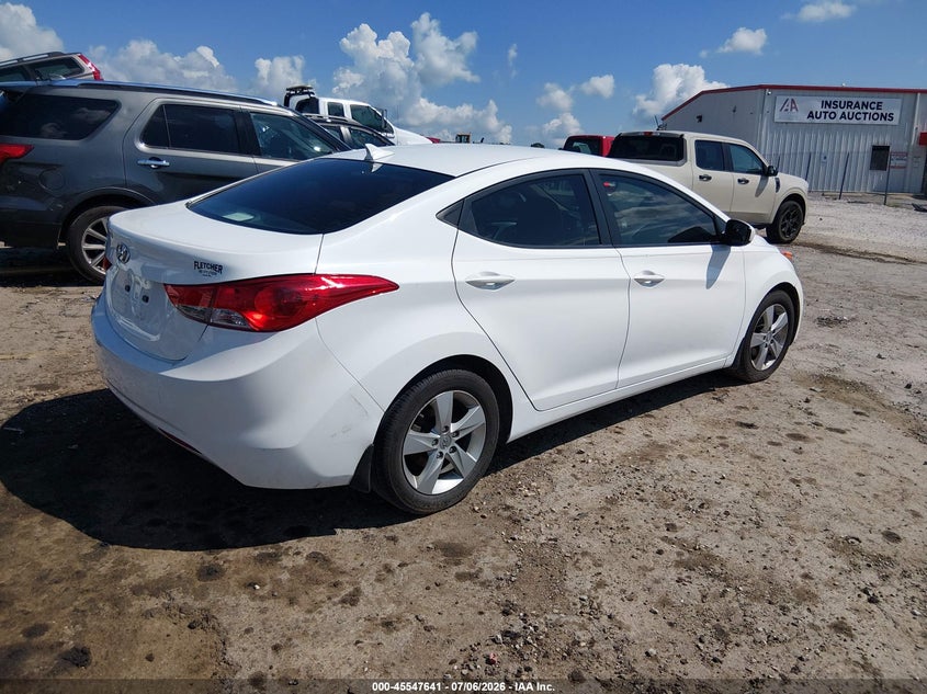 AtlanticExpress - Hyundai Elantra