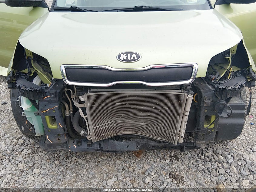 2016 KIA SOUL auction photo 6
