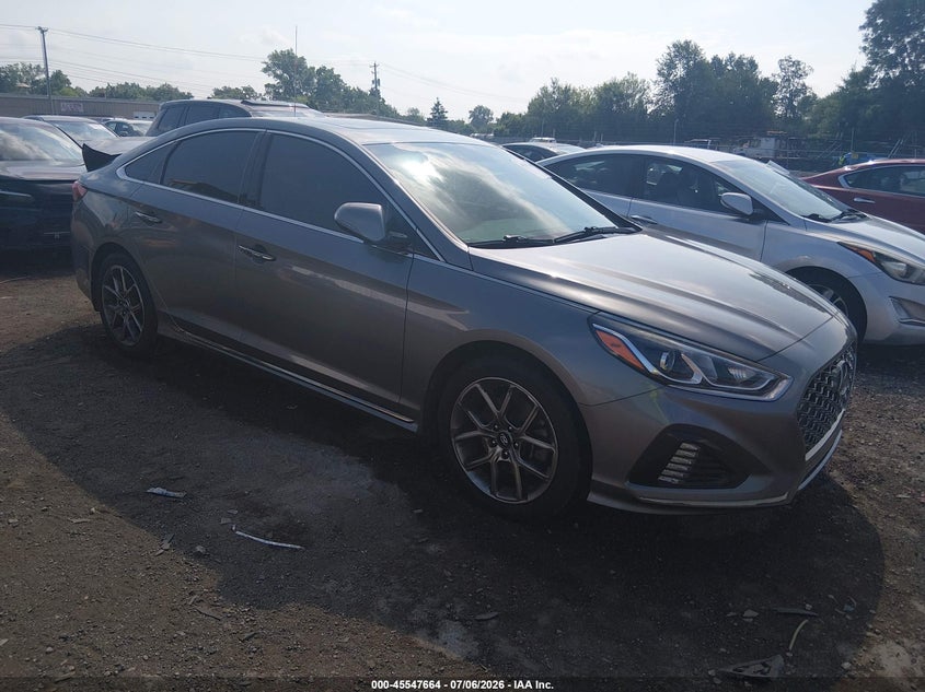 2018 HYUNDAI SONATA auction photo 1