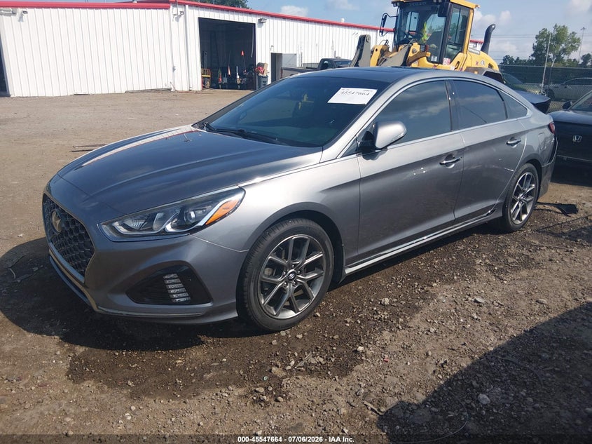 2018 HYUNDAI SONATA auction photo 2