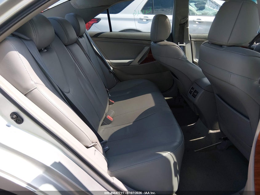 2009 TOYOTA CAMRY auction photo 8
