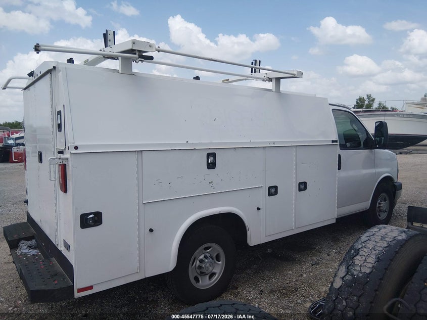 2020 Chevrolet Express Cutaway Work Van VIN: 1GB0GRFG6L1173478 Lot: 45547775