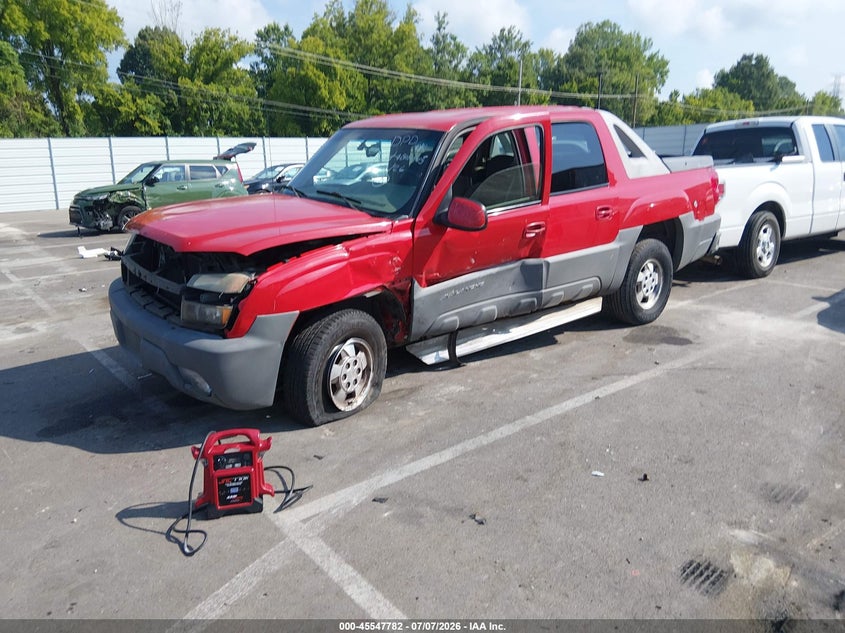 2002 Chevrolet Avalanche, Левый бок, IAAI, VIN 3GNEC13T92G208649 — фото 2