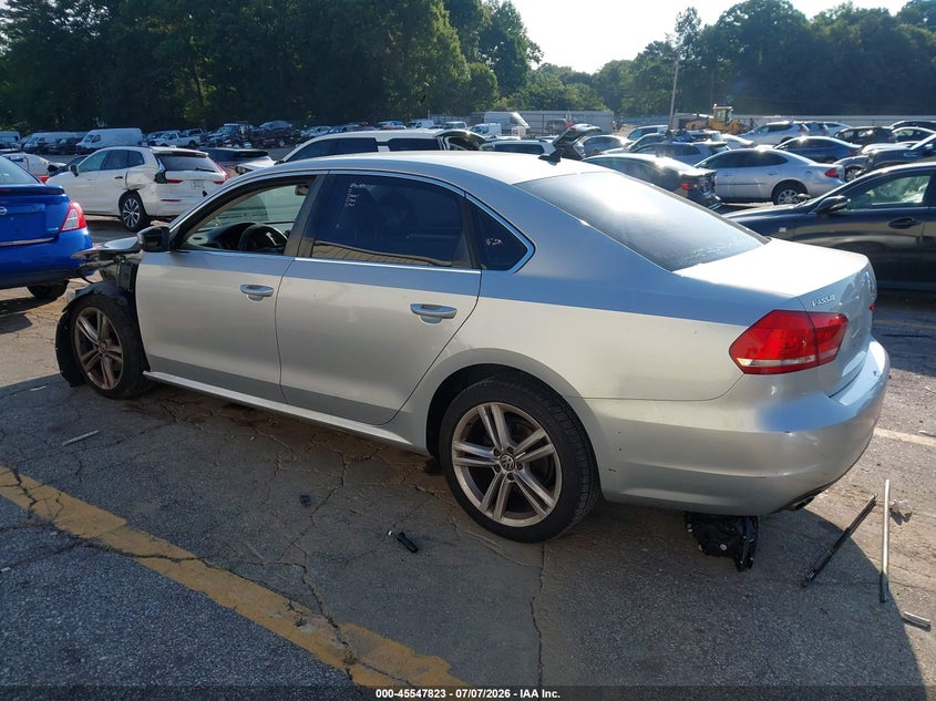 2014 VOLKSWAGEN PASSAT auction photo 3