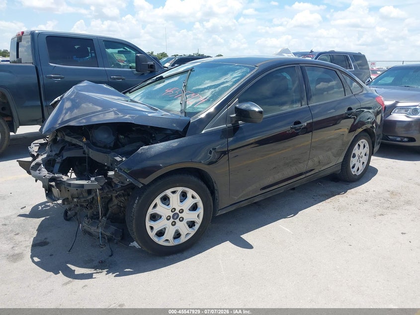 Vin: 1fahp3f2xcl435237, lot: 46046240, ford focus se 20122
